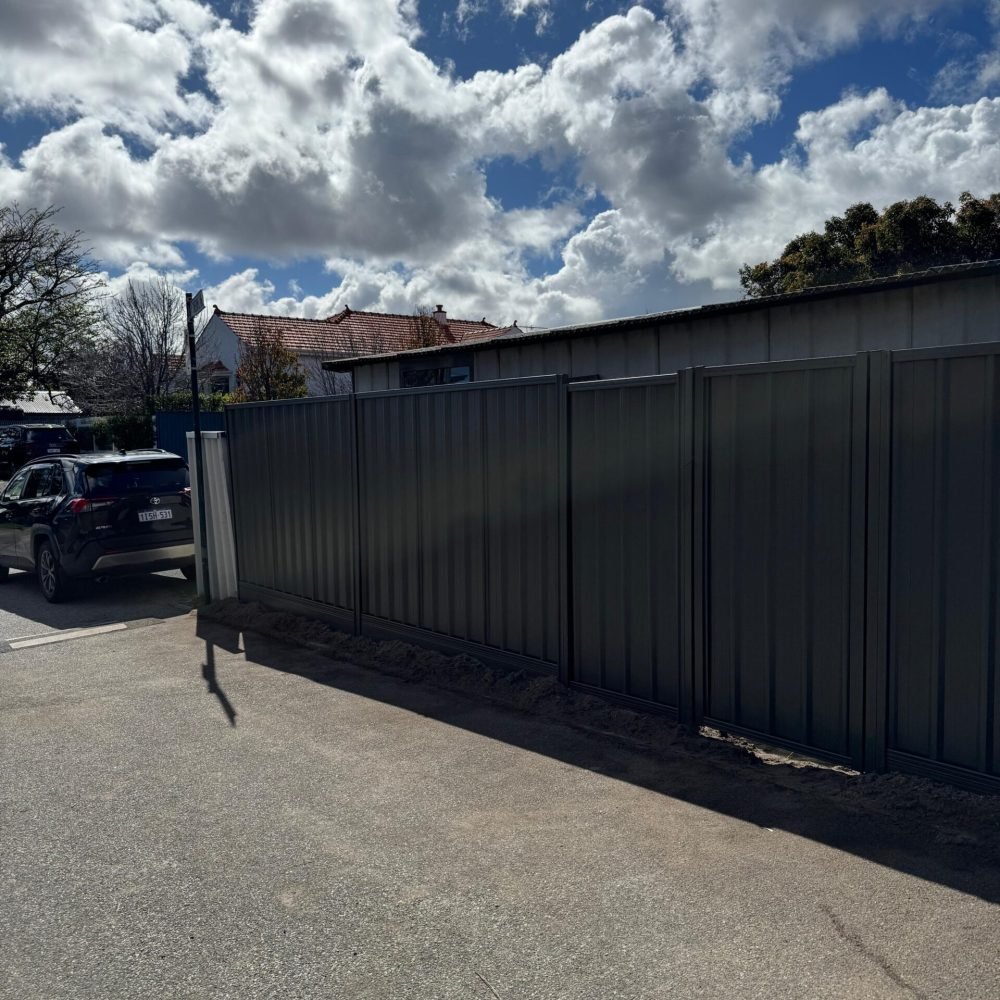 Modern fencing project completed in Perth WA.