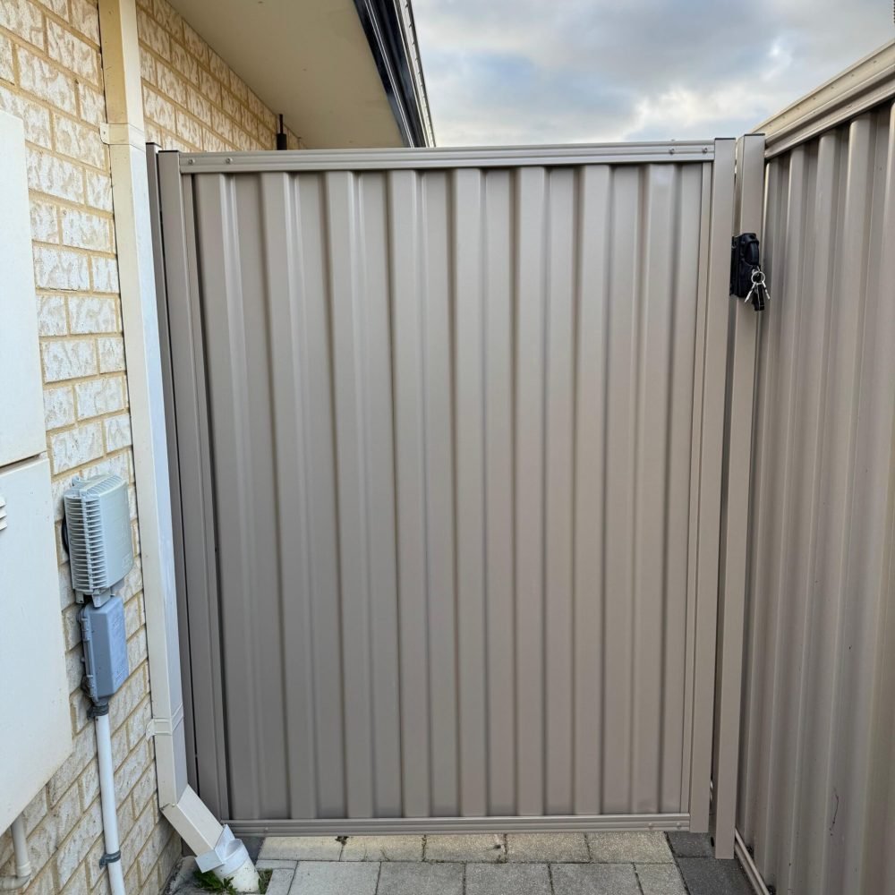 Custom fence installation completed in Perth WA.
